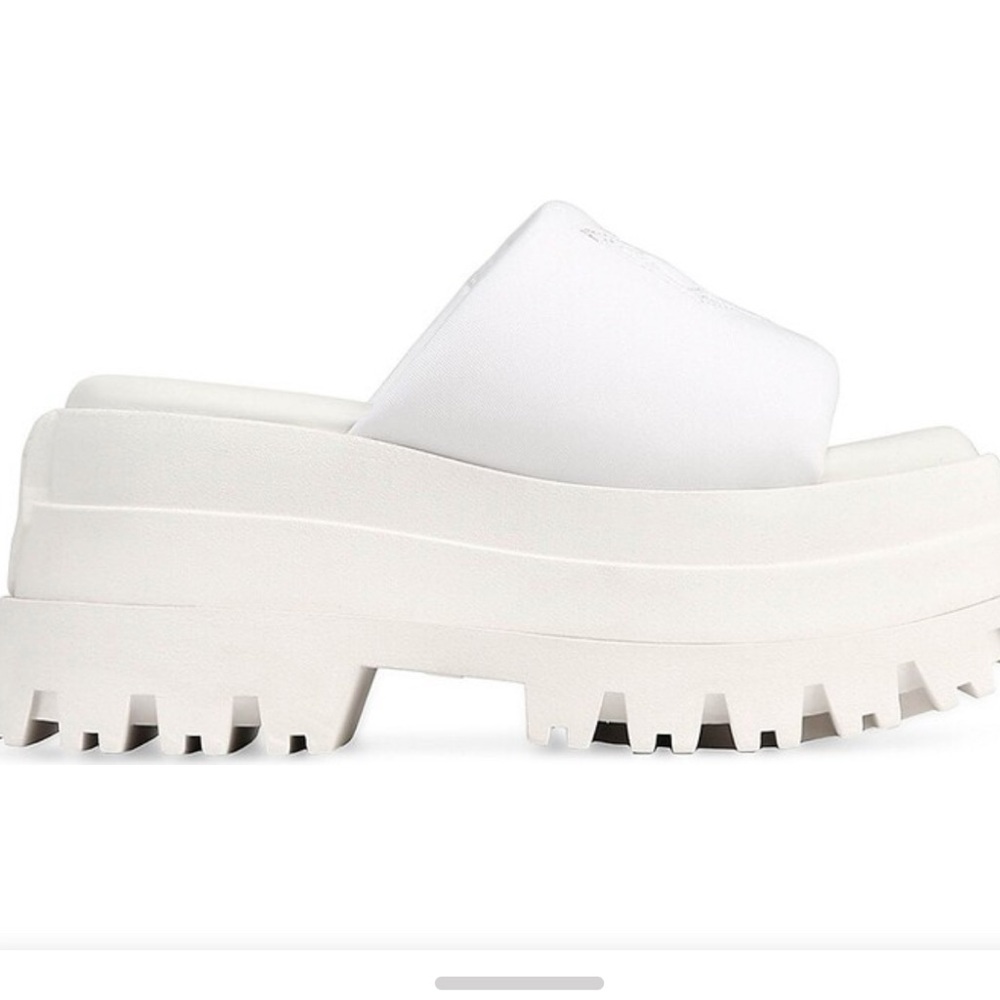 NAKED WOLFE Delicious Sandals Platform Shoes in White NEW - Picture 2 of 16